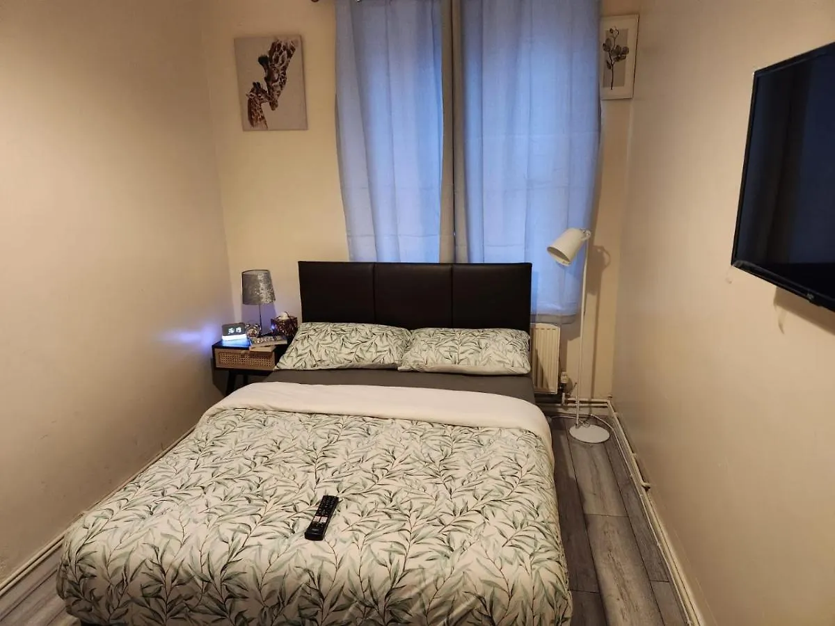 Apartment 2-Bedroom Flat In Cutty-Sark, Greenwich ! London United Kingdom